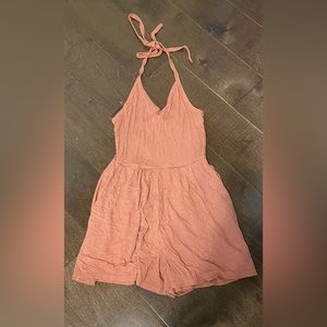 American Eagle halter top ribbed salmon colored romper